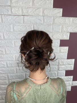 アメジスト(amethyst) 結婚式・2次会☆シニヨン/10代/20代/30代/40代