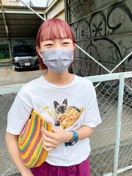 トゥコ(tuco) ピンクカラー　切りっぱなし　前髪