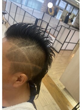 アロ 調布店(ARO) モヒカン