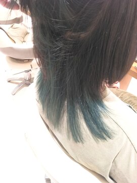 アメイジングヘアー 中沢店(AMAZING HAIR) インナーカラー/ターコイズ/ミディアムレイヤー/ロングウルフ