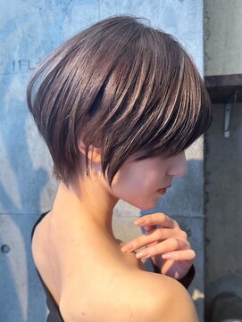 ヨロ 小岩(YOLO) ハイライトカラーミルクティーベージュケアブリーチダブルカラー