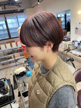 コワファーストナガサキシャンプーボーイ(COIFF1RST NAGASAKI SHAMPOO BOY) 大人可愛い20代30代40代黒髪前下がりショートボブ丸みショート◎