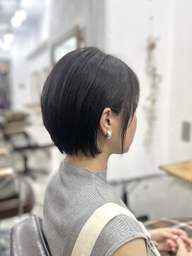 リッカ(RICCA) 耳掛け丸みショート♪