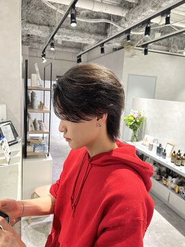 キートス(Kiitos) 韓国風リバースショートスタイル