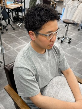 アムレヘアー(amule hair) 【amule hair】刈り上げアップバング極道パーマ/20代/30代/40代