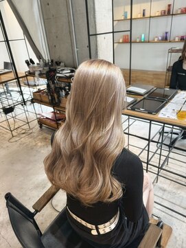 リムレス(LIMLESS) ミルクティーベージュラベンダーピンクダブルカラーブリーチ