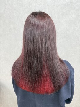 アン ブリーチ(UN BLEACH) ブリーチ１回～インナーレッドカラー♪