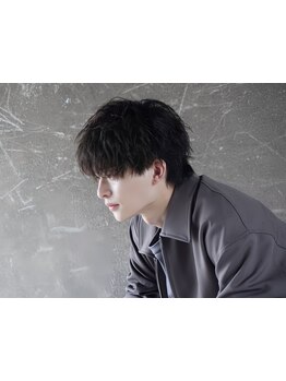 トレンドを素早くキャッチしたい学生さん必見！最新トレンドを熟知したスタイリストのマンツーマンサロン◇