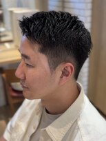 レーヴ(Reve) 目黒/品川 スペインカールブルーブラックスパイキーショート