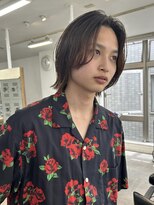 フィフス 大分(fifth)&nbsp;大分メンズセンターパートミディアムボブ毛流れニュアンスパーマ