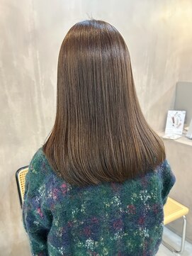 【YUCCA】くすみベージュニュアンスカラーミディアムレイヤー