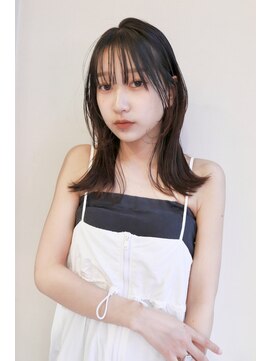 ニューヨークニューヨーク 守口店(NYNY) 大人可愛い/ミディアム/顔まわりレイヤー/大阪美容室/暗髪/黒髪