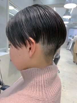 テトヘアー(teto hair) 刈り上げ女子、マニッシュショート、エッジショート