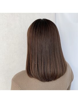 プラグ バイ ネオリーブ(plug by neolive) 美髪！！酸熱トリートメントで髪質改善☆