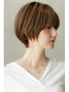 ブエナビスタ(BUENA VISTA) ショート/くびれカット/デザインカラー