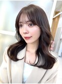 ウェーブヘアが今のトレンド!顔まわりレイヤー繋がるカット