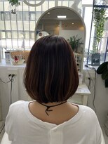 アルターシェリー(aL-ter che'rie)&nbsp;内巻きボブ[黒髪/グレーベージュ/レイヤーロング/前髪パーマ ]