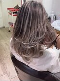 ハイライトカラーミルクティーベージュケアブリーチダブルカラー