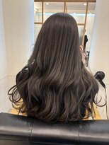 リュクスバトーバイトリコ 船橋南口店(Luxe BATEAU by tricot) 艶髪グレージュ♪