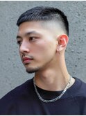 20代30代大人ショートスキンフェードアッシュブラック