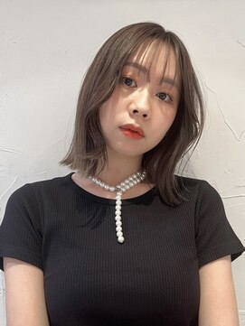 イルウィ(irwi) 【miku/ブリーチ】ミルクティーベージュ/夏カラー/レイヤーボブ