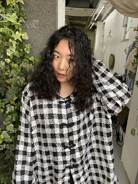 フィン(fin,) fin, ケアブリーチカラー/ハイトーン/ダブルカラー/パーマ/天神