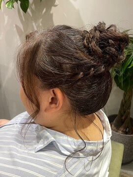 ブゾン(buZon) 【buZonブゾン】ハイシニヨン