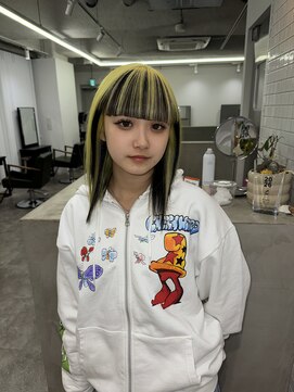 モニカ 原宿店(MONIQA) yellow×black