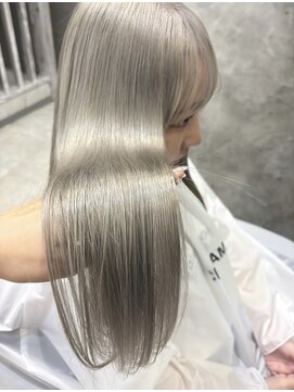 パーク バイ クリーム 大宮(PARK by CREAM) シルバーベージュ