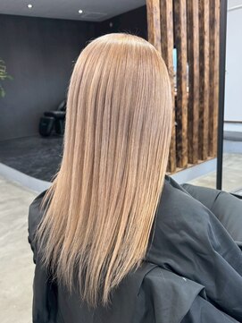 ウィリーベル 沖縄(WILLIE BELLE) ハイトーン/ゴールド/艶髪/透明感カラー/髪質改善ストレート