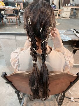 メーヴェ(Mowen) [ お呼ばれヘアセット ]