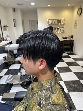 ルシードスタイル クリザンテーム 前下がり7:3ショート