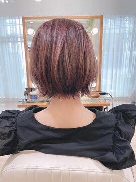 ネオリーブ アンド 渋谷店(Neolive &) ぱつっと軽めレイヤーボブ_伸ばしかけショート_ピンクブラウン