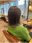 切りっぱなしボブ×グレージュカラー