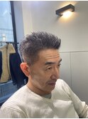 清潔感爽やかソフトモヒカンショートスタイル