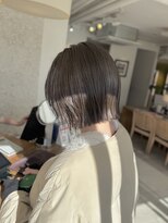 ビーチ(BEACH) ぱつっとボブブリーチなし透け感まろベージュ