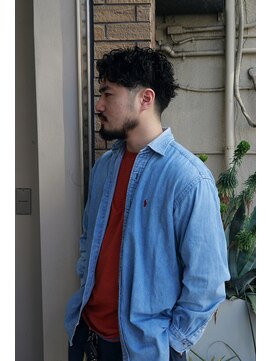 イロ(IRO) メンズパーマ