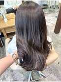 透明感ベージュ