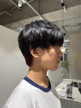 モリオフロムロンドン 大宮店(morio from London) 【かほ】黒髪×襟足インナーカラー