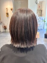 ラフ(RUFF)&nbsp;切りっぱなしボブ　艶カラー　ストレートスタイル