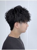 メンズシースルーラウンドマッシュツイストシャドウダウンパーマ