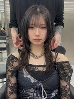 アイヴァン(AIVAN) ミディアムハッシュカット シャギーウルフi