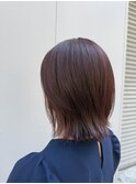 ピンクベージュ