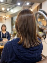 ワン エイティー ディグリース 恵比寿(180°One Eighty Degrees.)&nbsp;朝、楽したい方にオススメ！ナチュラル縮毛矯正×透明感カラー