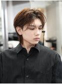 シャドウパーマコンマヘアナチュラルセンターパートツーブロック