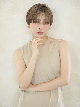 ジジ(GIGI) 女性らしさをクラスアップさせる丸みショートvol.3