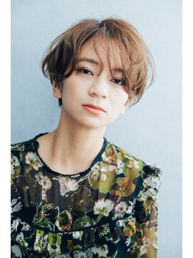 リル 8F 銀座(Rire) 【Rire-リル銀座-】上品大人ウエーブ