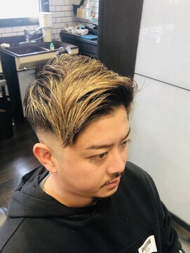 ヒロザバーバー(HIRO THE BARBER) フェード.プラス