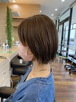 アローズソワン(HELLO'S SOIN) ライン感が可愛いぱつっとボブ!