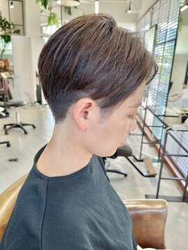 サーカス(circus) 大人女性にも似合う刈り上げショート＊